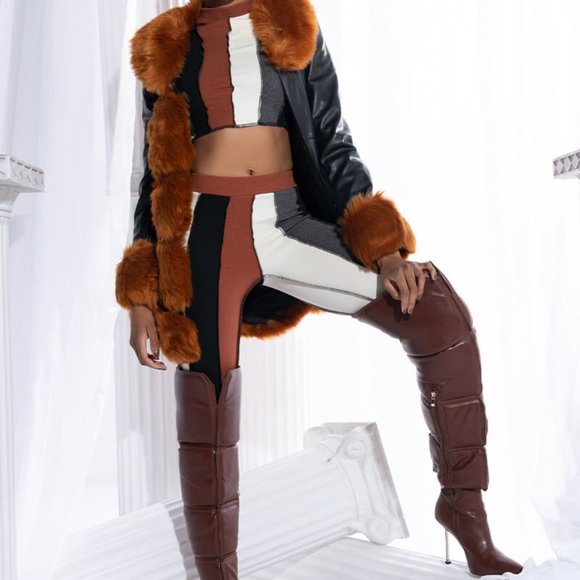 Callie Lives is LIVE with $99 COATS $39 BLAZERS $59 JACKETS AT 12:30pm et - Picture 11 of 14